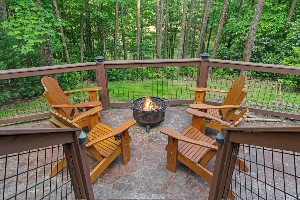 Lakeside Retreat Hot Tub Fishing Hiking Ellijay Exteriör bild