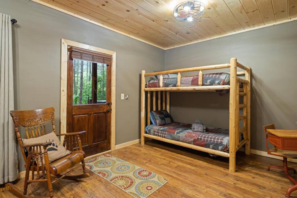 Lakeside Retreat Hot Tub Fishing Hiking Ellijay Exteriör bild