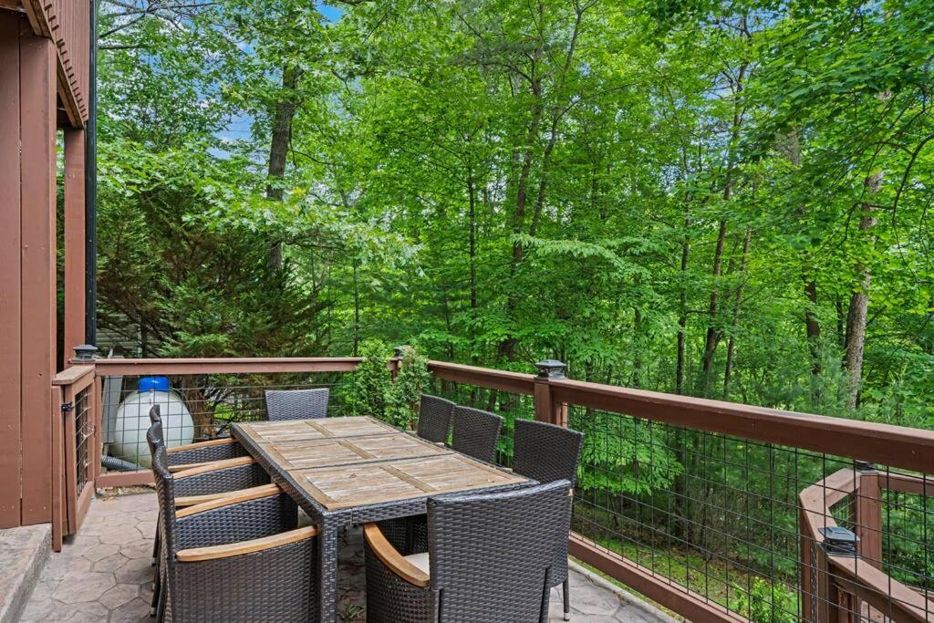 Lakeside Retreat Hot Tub Fishing Hiking Ellijay Exteriör bild