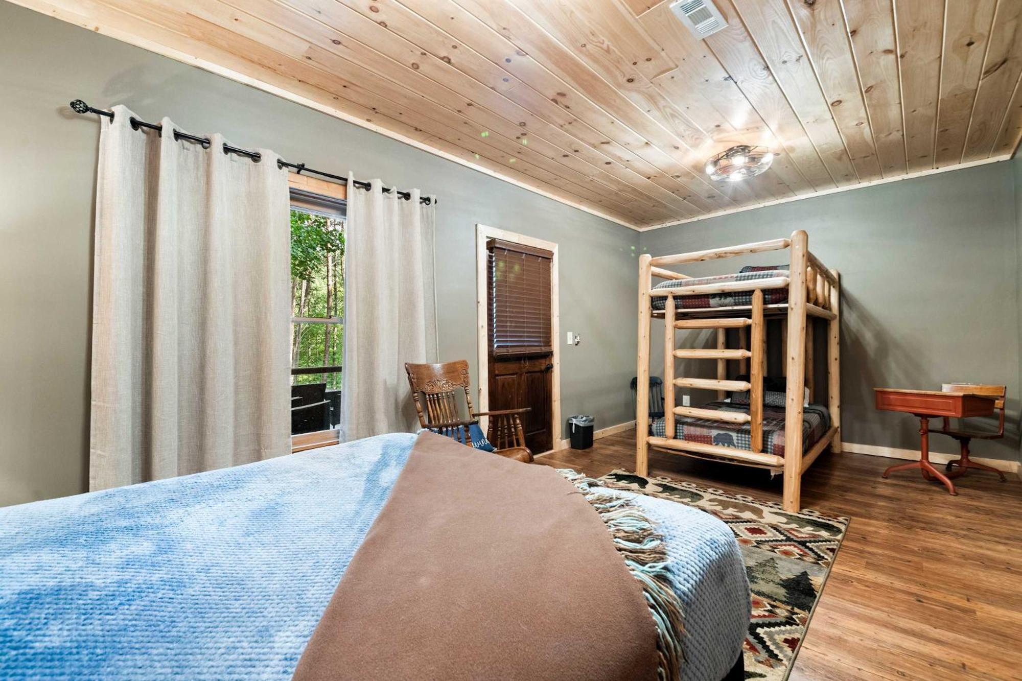 Lakeside Retreat Hot Tub Fishing Hiking Ellijay Exteriör bild