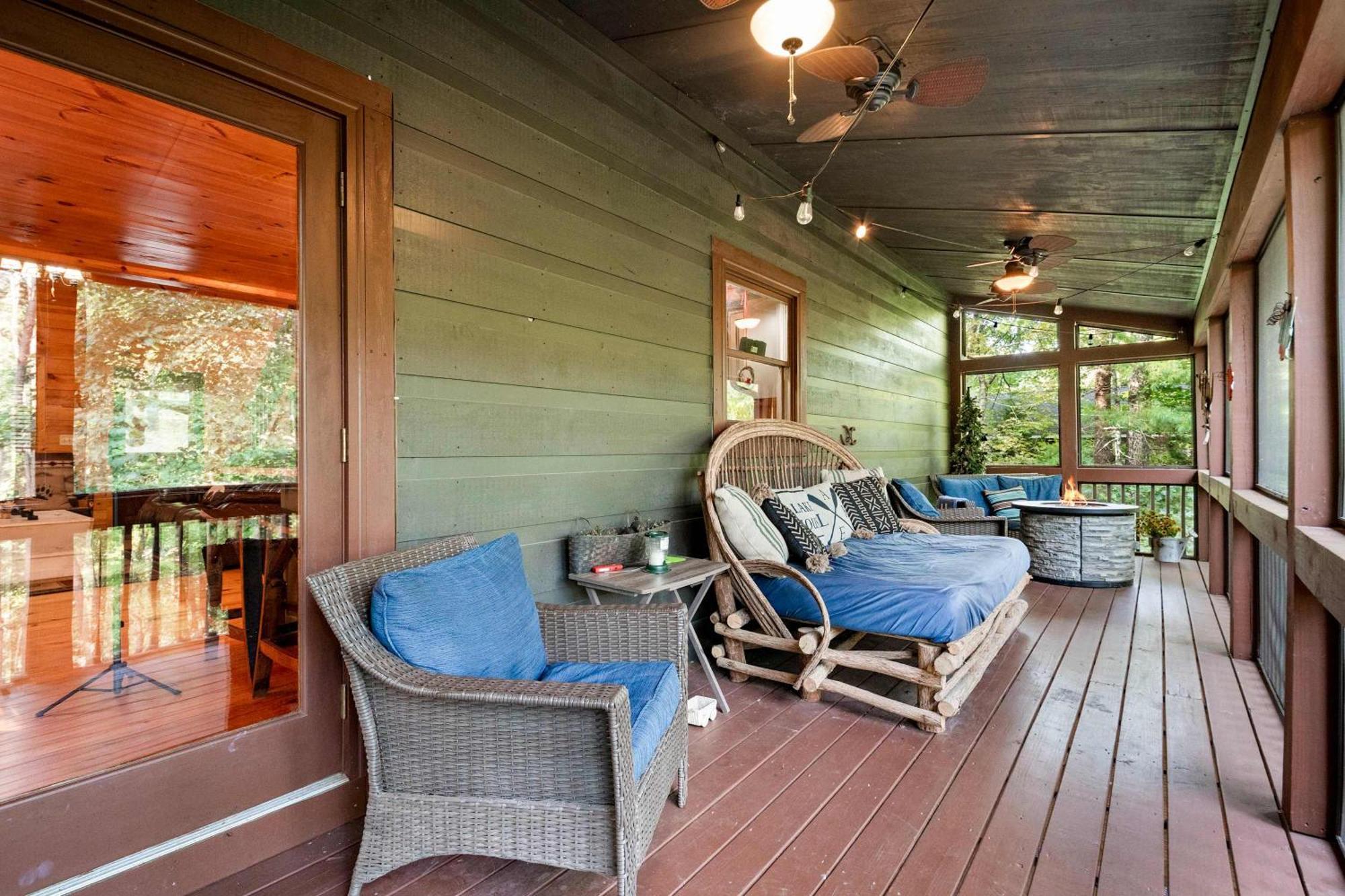 Lakeside Retreat Hot Tub Fishing Hiking Ellijay Exteriör bild