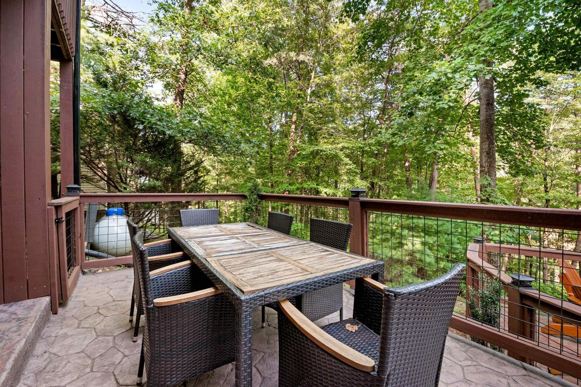 Lakeside Retreat Hot Tub Fishing Hiking Ellijay Exteriör bild
